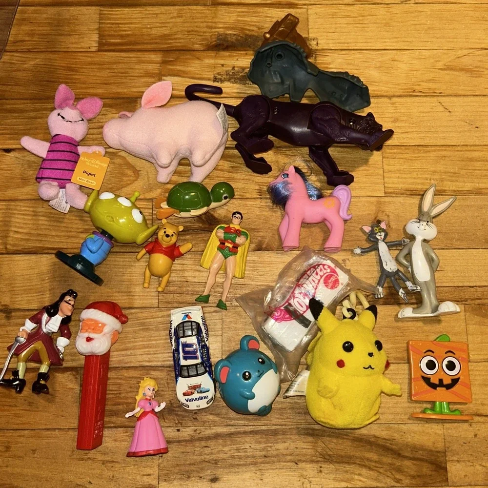 Vintage Toy Junk Drawer Lot Pokemon, Nintendo,‎ Disney D2